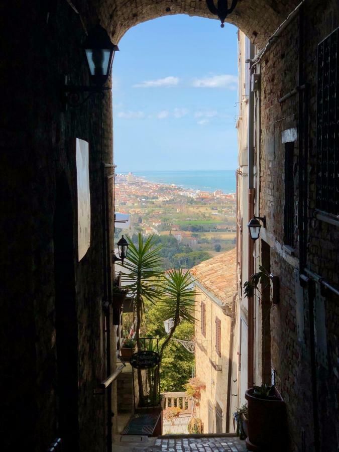 Appartamento in casa indipendente a 2 km dal mare. Porto SantʼElpidio Exterior foto